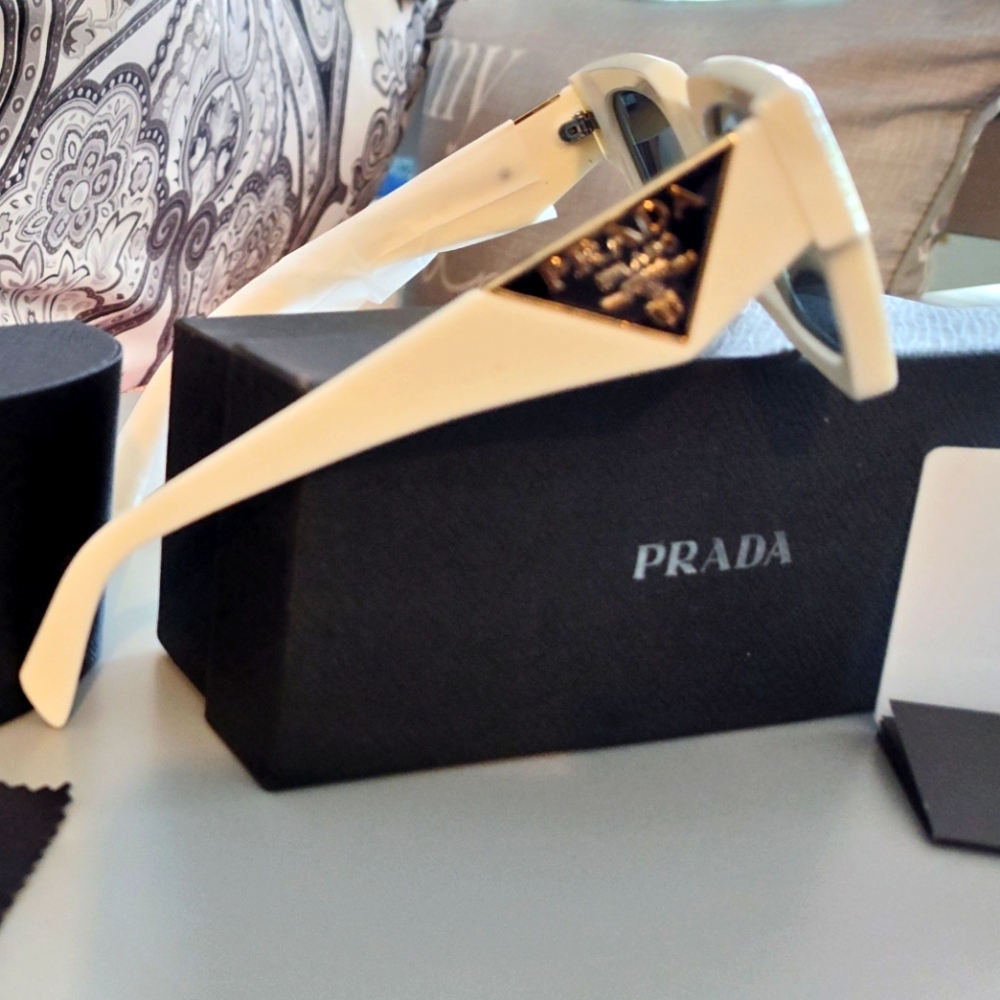 Prada Cream Sunglasses with Black Accents - Picture 2 of 5